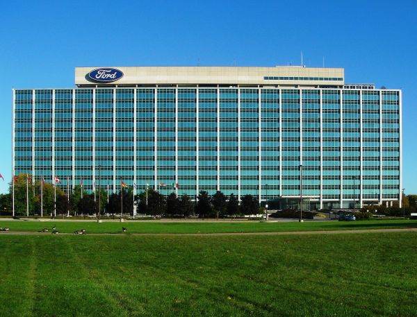 Ford îşi menţine estimarea de profit anual